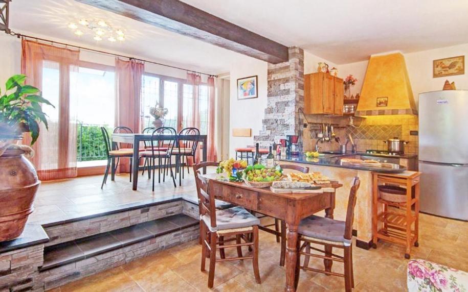 Antica Torre Villa Velva Екстериор снимка